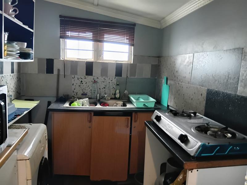 2 Bedroom Property for Sale in New Macassar Western Cape